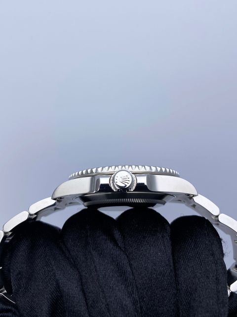 Rolex Submariner Hulk Image 4